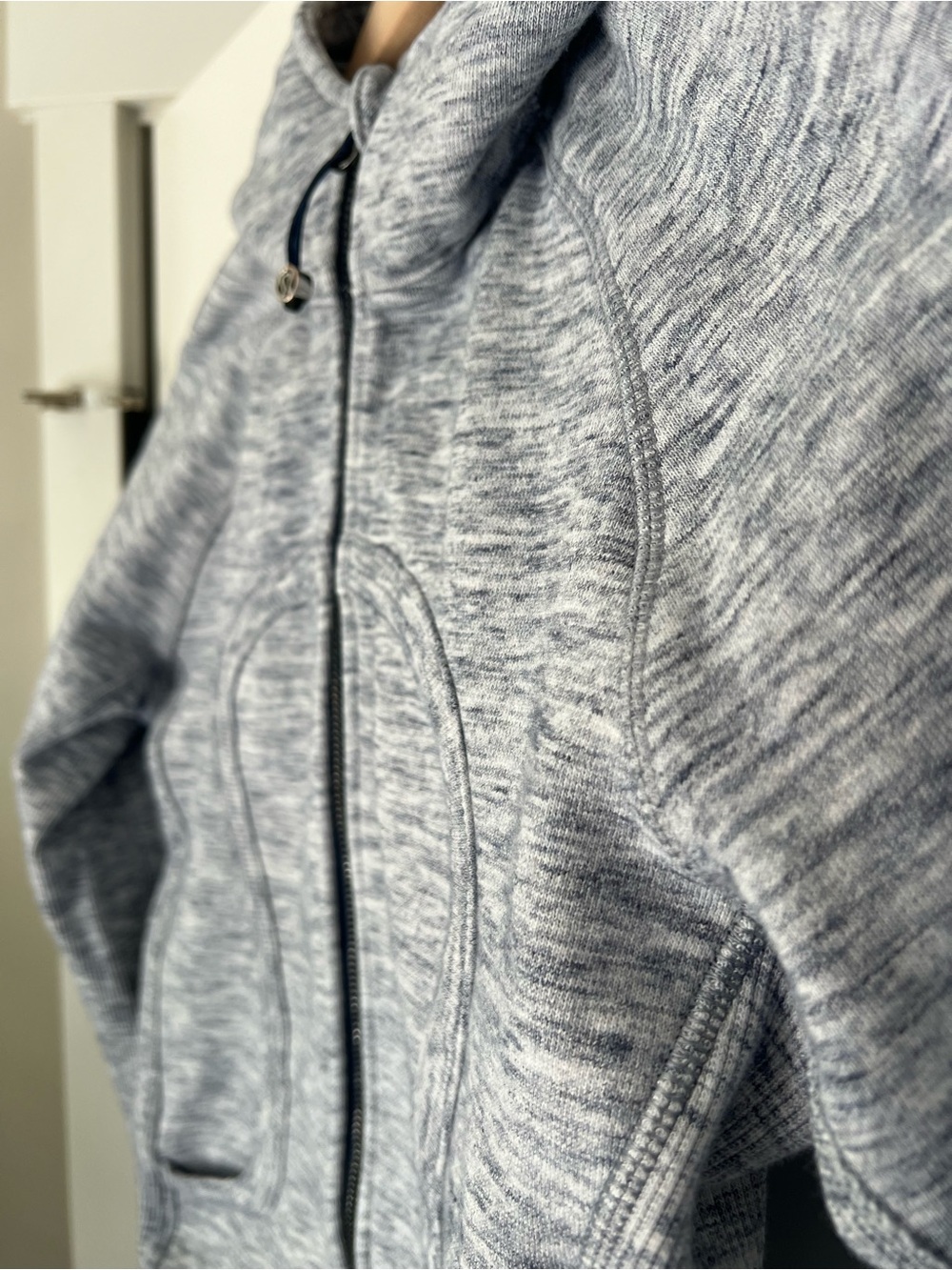 LULULEMON Scuba Full Zip Fitted Hoodie Heathered Navy Size 4 Estimated - Picture 2 of 12